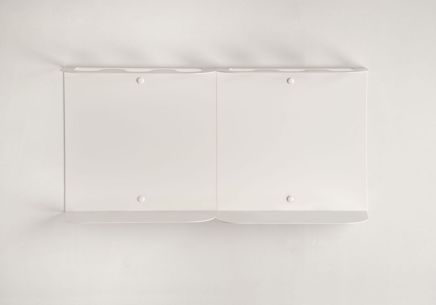 Wine wall shelves TEEwine